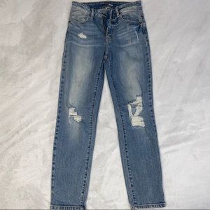 Fashion Nova ankle cut jeans w some stretch